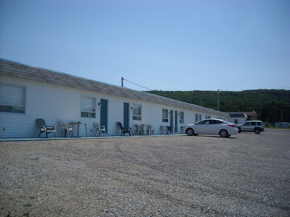 Motel Le Noroit L'Anse-au-Griffon Dış mekan fotoğraf